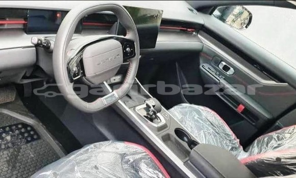 Sayi Na hannu Toyota Camry (Japan) Black Mota in Yaounde a Babban Kamaru Sayi Na hannu Toyota Camry (Japan) Black Mota in Yaounde a Babban Kamaru