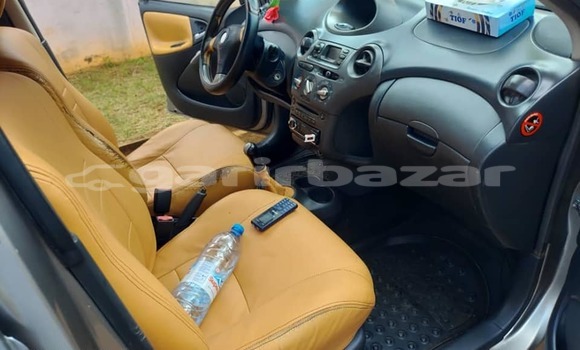 Acheter Occasion Voiture Toyota Yaris Autre à Yaoundé, Central Cameroon Acheter Occasion Voiture Toyota Yaris Autre à Yaoundé, Central Cameroon