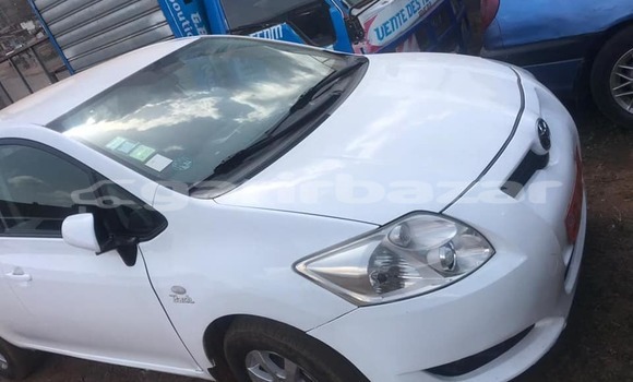 Acheter Occasion Voiture Toyota Auris Blanc à Yaoundé, Central Cameroon