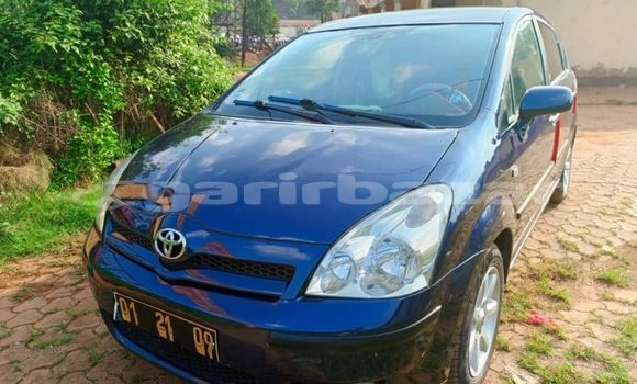Acheter Occasion Voiture Toyota Yaris Bleu à Yaoundé, Central Cameroon Acheter Occasion Voiture Toyota Yaris Bleu à Yaoundé, Central Cameroon