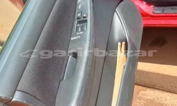 Acheter Occasion Voiture Toyota Corolla Rouge à Yaoundé, Central Cameroon Acheter Occasion Voiture Toyota Corolla Rouge à Yaoundé, Central Cameroon