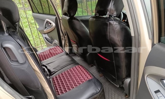 Acheter Occasion Voiture Toyota RAV4 Autre à Douala, Littoral Cameroon Acheter Occasion Voiture Toyota RAV4 Autre à Douala, Littoral Cameroon