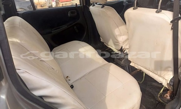 Sayi Na hannu Opel Astra Sauran Mota in Douala a Ƙasar Kamaru Sayi Na hannu Opel Astra Sauran Mota in Douala a Ƙasar Kamaru