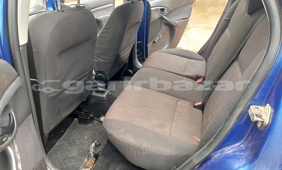 Sayi Na hannu Ford Focus Blue Mota in Douala a Ƙasar Kamaru Sayi Na hannu Ford Focus Blue Mota in Douala a Ƙasar Kamaru