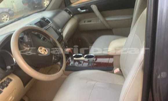 Sayi Na hannu Toyota Highlander Sauran Mota in Yaounde a Babban Kamaru Sayi Na hannu Toyota Highlander Sauran Mota in Yaounde a Babban Kamaru