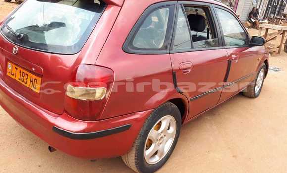 Sayi Na hannu Mazda 323 Sauran Mota in Yaounde a Babban Kamaru Sayi Na hannu Mazda 323 Sauran Mota in Yaounde a Babban Kamaru