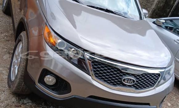 Buy Import Kia Sorento Silver Car in Douala in Littoral Cameroon