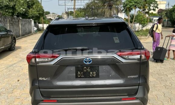 Acheter Import Voiture Toyota RAV4 Gris à Douala, Littoral Cameroon Acheter Import Voiture Toyota RAV4 Gris à Douala, Littoral Cameroon
