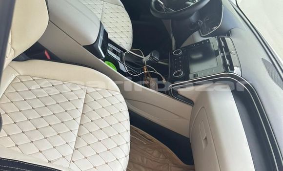 Buy Import Hyundai Tucson White Car in Douala in Littoral Cameroon Buy Import Hyundai Tucson White Car in Douala in Littoral Cameroon