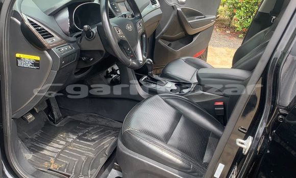 Acheter Import Voiture Hyundai Santa Fe Noir à Douala, Littoral Cameroon Acheter Import Voiture Hyundai Santa Fe Noir à Douala, Littoral Cameroon