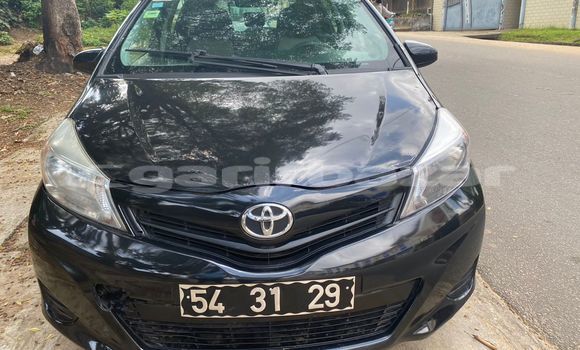 Acheter Import Voiture Toyota Yaris Noir à Douala, Littoral Cameroon
