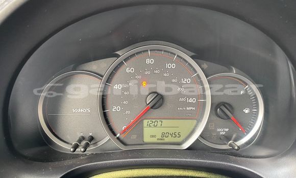 Sayi Imported Toyota Yaris Black Mota in Douala a Ƙasar Kamaru Sayi Imported Toyota Yaris Black Mota in Douala a Ƙasar Kamaru