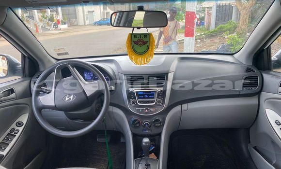 Acheter Import Voiture Hyundai Accent Blanc à Douala, Littoral Cameroon Acheter Import Voiture Hyundai Accent Blanc à Douala, Littoral Cameroon