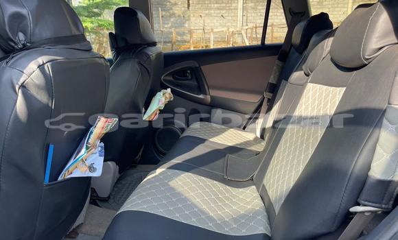 Buy Used Toyota RAV4 Silver Car in Douala in Littoral Cameroon Buy Used Toyota RAV4 Silver Car in Douala in Littoral Cameroon