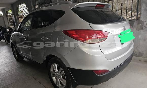Acheter Import Voiture Hyundai Tucson Gris à Douala, Littoral Cameroon Acheter Import Voiture Hyundai Tucson Gris à Douala, Littoral Cameroon