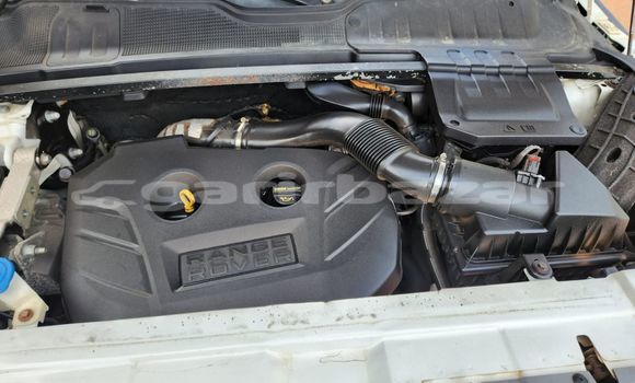 Acheter Import Voiture Range Rover Evoque Blanc à Douala, Littoral Cameroon Acheter Import Voiture Range Rover Evoque Blanc à Douala, Littoral Cameroon