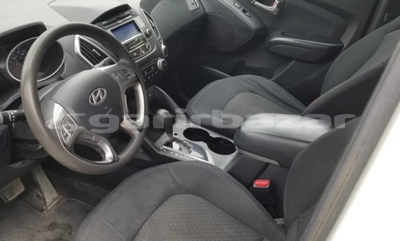 Buy Import Hyundai Tucson White Car in Douala in Littoral Cameroon Buy Import Hyundai Tucson White Car in Douala in Littoral Cameroon
