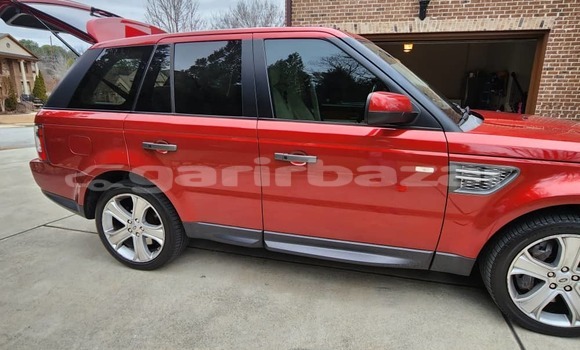 Sayi Imported Land Rover Range Rover Sport Red Mota in Douala a Ƙasar Kamaru Sayi Imported Land Rover Range Rover Sport Red Mota in Douala a Ƙasar Kamaru