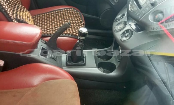 Acheter Occasion Voiture Toyota RAV4 Gris à Douala, Littoral Cameroon Acheter Occasion Voiture Toyota RAV4 Gris à Douala, Littoral Cameroon