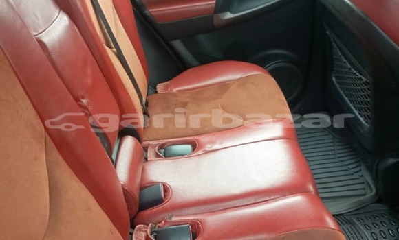 Acheter Occasion Voiture Toyota RAV4 Gris à Douala, Littoral Cameroon Acheter Occasion Voiture Toyota RAV4 Gris à Douala, Littoral Cameroon