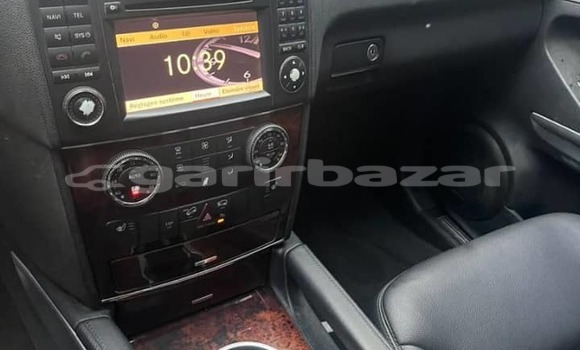 Buy Import Mercedes‒Benz ML–Class Black Car in Douala in Littoral Cameroon Buy Import Mercedes‒Benz ML–Class Black Car in Douala in Littoral Cameroon