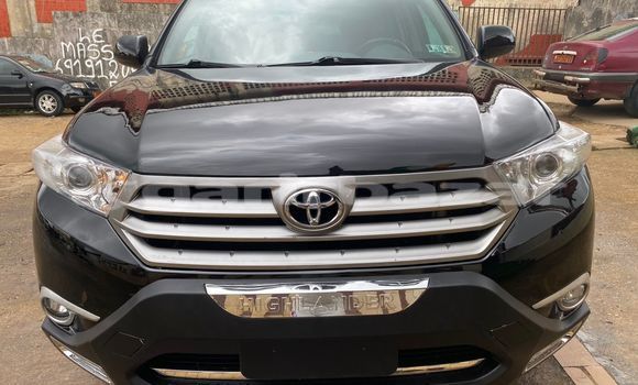 Buy Import Toyota Highlander Black Car in Douala in Littoral Cameroon Buy Import Toyota Highlander Black Car in Douala in Littoral Cameroon