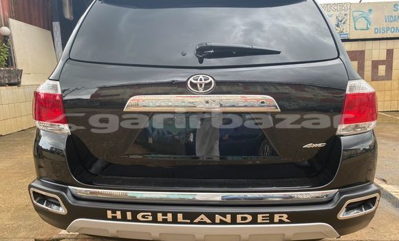 Buy Import Toyota Highlander Black Car in Douala in Littoral Cameroon Buy Import Toyota Highlander Black Car in Douala in Littoral Cameroon