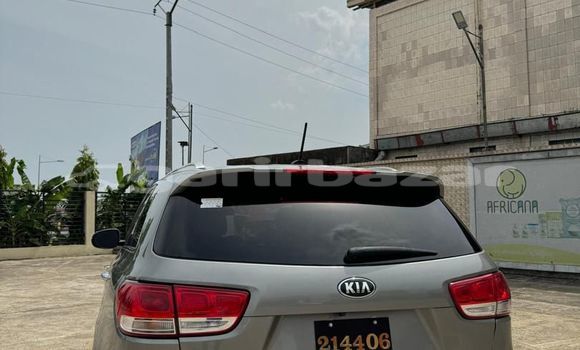 Acheter Import Voiture Kia Sorento Gris à Douala, Littoral Cameroon Acheter Import Voiture Kia Sorento Gris à Douala, Littoral Cameroon