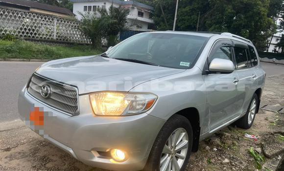 Acheter Occasion Voiture Toyota Highlander Gris à Douala, Littoral Cameroon Acheter Occasion Voiture Toyota Highlander Gris à Douala, Littoral Cameroon
