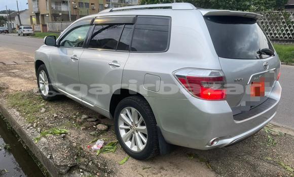 Acheter Occasion Voiture Toyota Highlander Gris à Douala, Littoral Cameroon Acheter Occasion Voiture Toyota Highlander Gris à Douala, Littoral Cameroon