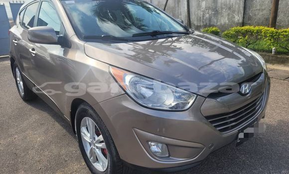 Buy Import Hyundai Tucson Brown Car in Douala in Littoral Cameroon Buy Import Hyundai Tucson Brown Car in Douala in Littoral Cameroon
