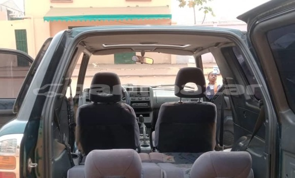 Buy Used Toyota RAV4 Green Car in Yaounde in Central Cameroon Buy Used Toyota RAV4 Green Car in Yaounde in Central Cameroon