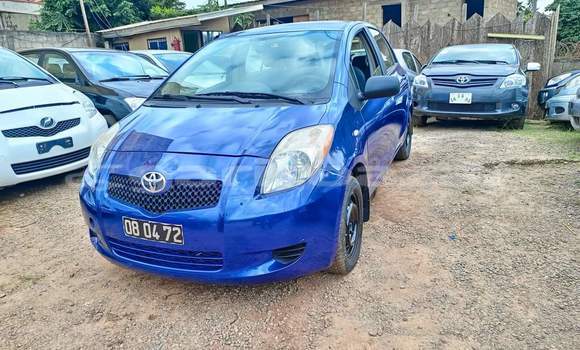 Buy Used Toyota Yaris Blue Car in Yaounde in Central Cameroon