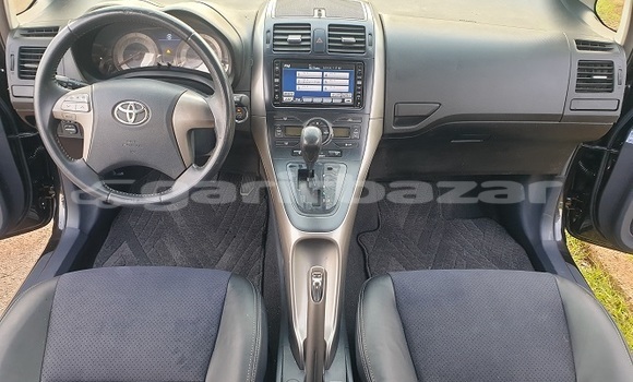 Sayi Na hannu Toyota Blade Black Mota in Yaounde a Babban Kamaru Sayi Na hannu Toyota Blade Black Mota in Yaounde a Babban Kamaru