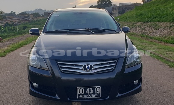 Sayi Na hannu Toyota Blade Black Mota in Yaounde a Babban Kamaru Sayi Na hannu Toyota Blade Black Mota in Yaounde a Babban Kamaru