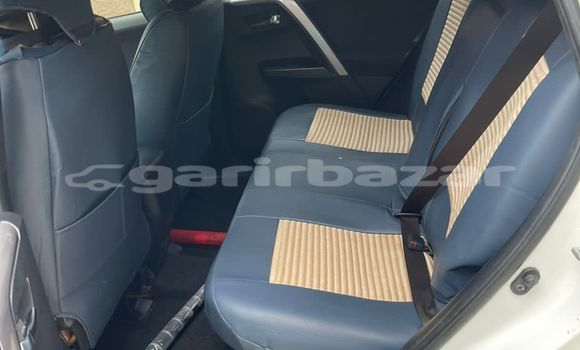 Buy Used Toyota RAV4 White Car in Douala in Littoral Cameroon Buy Used Toyota RAV4 White Car in Douala in Littoral Cameroon