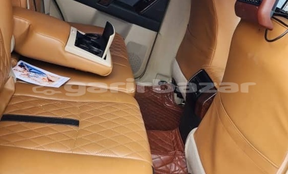 Sayi Na hannu Toyota Land Cruiser Prado Black Mota in Yaounde a Babban Kamaru Sayi Na hannu Toyota Land Cruiser Prado Black Mota in Yaounde a Babban Kamaru