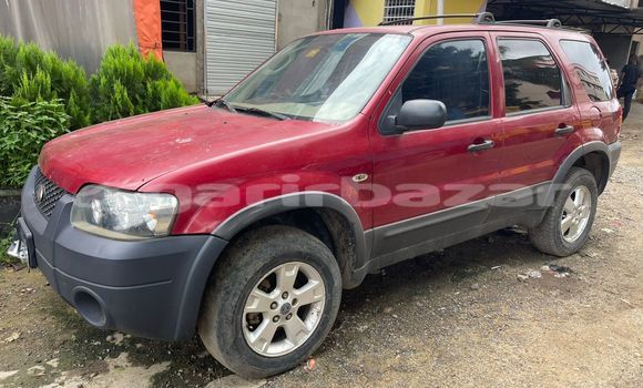 Acheter Occasion Voiture Ford Escape Rouge à Douala, Littoral Cameroon Acheter Occasion Voiture Ford Escape Rouge à Douala, Littoral Cameroon