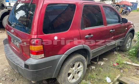 Acheter Occasion Voiture Ford Escape Rouge à Douala, Littoral Cameroon Acheter Occasion Voiture Ford Escape Rouge à Douala, Littoral Cameroon