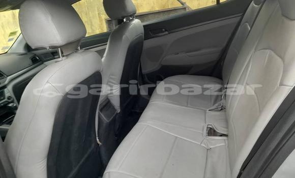 Acheter Occasion Voiture Hyundai Elantra Gris à Douala, Littoral Cameroon Acheter Occasion Voiture Hyundai Elantra Gris à Douala, Littoral Cameroon