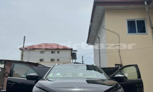 Sayi Imported Peugeot 5008 Black Mota in Douala a Ƙasar Kamaru Sayi Imported Peugeot 5008 Black Mota in Douala a Ƙasar Kamaru