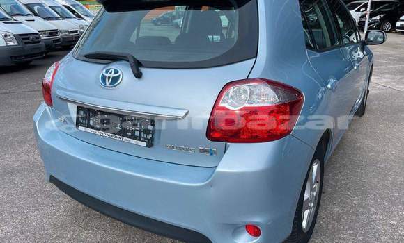 Acheter Occasion Voiture Toyota Auris Bleu à Yaoundé, Central Cameroon Acheter Occasion Voiture Toyota Auris Bleu à Yaoundé, Central Cameroon