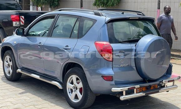 Buy Used Toyota RAV4 Blue Car in Douala in Littoral Cameroon Buy Used Toyota RAV4 Blue Car in Douala in Littoral Cameroon
