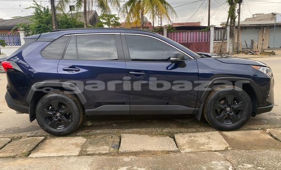 Acheter Import Voiture Toyota RAV4 Bleu à Douala, Littoral Cameroon Acheter Import Voiture Toyota RAV4 Bleu à Douala, Littoral Cameroon