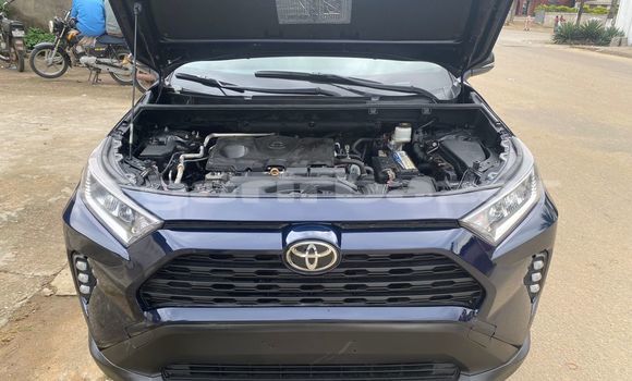 Acheter Import Voiture Toyota RAV4 Bleu à Douala, Littoral Cameroon Acheter Import Voiture Toyota RAV4 Bleu à Douala, Littoral Cameroon