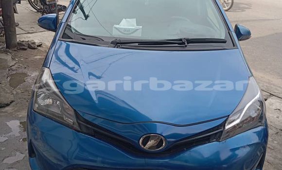 Acheter Import Voiture Toyota Yaris Bleu à Douala, Littoral Cameroon Acheter Import Voiture Toyota Yaris Bleu à Douala, Littoral Cameroon