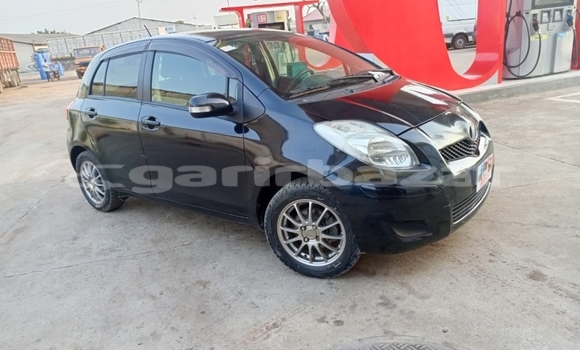 Buy Import Toyota Yaris Blue Car in Douala in Littoral Cameroon Buy Import Toyota Yaris Blue Car in Douala in Littoral Cameroon