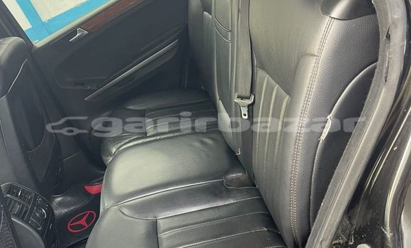 Buy Used Mercedes‒Benz ML–Class Black Car in Douala in Littoral Cameroon Buy Used Mercedes‒Benz ML–Class Black Car in Douala in Littoral Cameroon