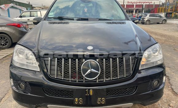 Buy Used Mercedes‒Benz ML–Class Black Car in Douala in Littoral Cameroon Buy Used Mercedes‒Benz ML–Class Black Car in Douala in Littoral Cameroon