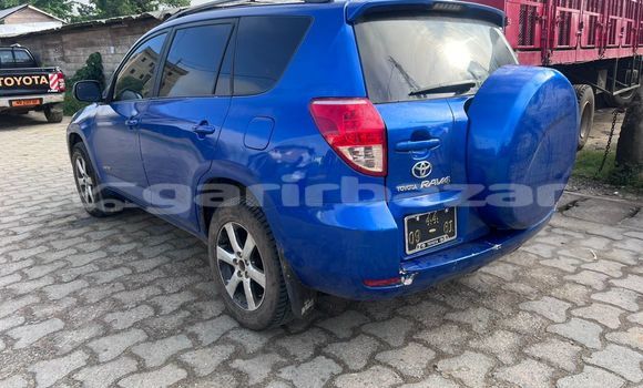 Buy Used Toyota RAV4 Blue Car in Douala in Littoral Cameroon Buy Used Toyota RAV4 Blue Car in Douala in Littoral Cameroon